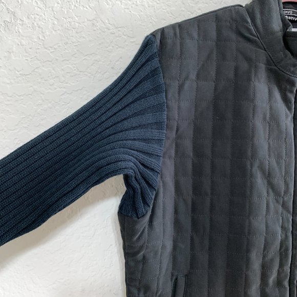 Ashworth NWT Women M Black/Navy Blue Zip Mock Neck Jacket Quilted Body Knit Arms - Picture 3 of 15